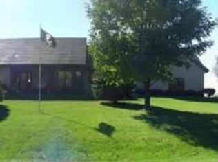 28773 Surrey Dr, Sterling, IL 61081