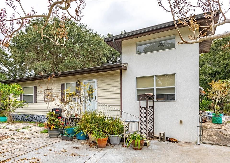 1st image of 3219 Underhill Ct