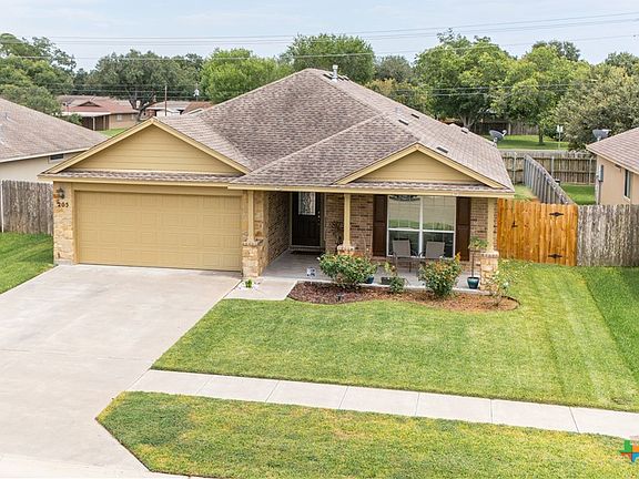 4th image of 205 Cobble Stone Ct