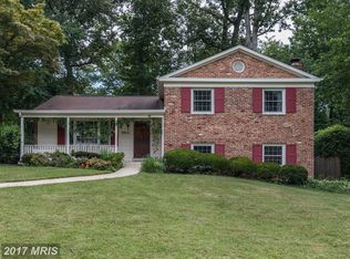 9913 Harrogate Rd, Bethesda, MD 20817