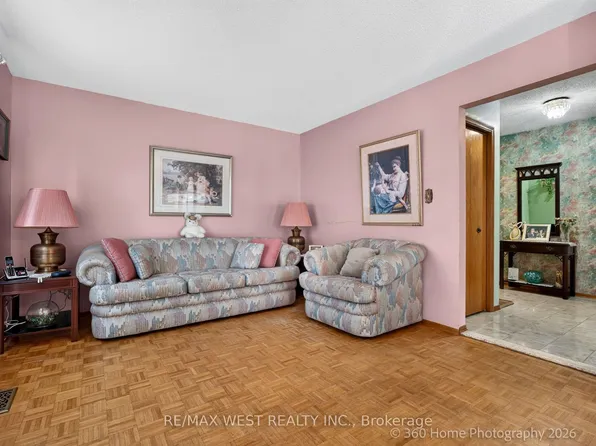 4157 Ottewell Cres, Mississauga, ON L4W 4A4