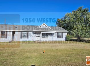 3178 Denton Rd, Dothan, AL 36303