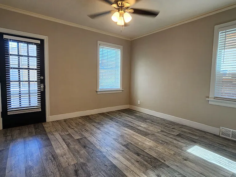 4632 Locke — Photo 13
