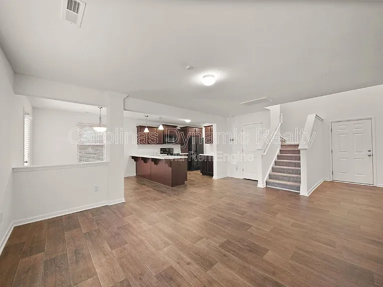 1025 Newfound Hollow Dr — Photo 4