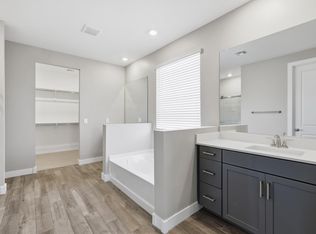 7757 N 78th Dr, Glendale, AZ 85303