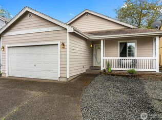 1304 Golf Club Rd SE, Lacey, WA 98503