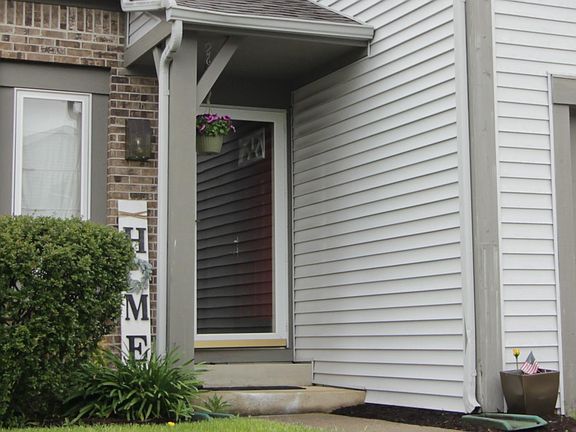 2nd image of 7039 Thamesford Dr