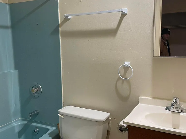 97 E Bridge St #5 — Photo 3