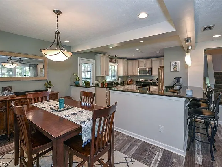 6153 Thunderbird Dr — Photo 4