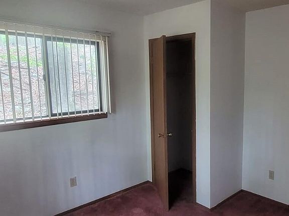 5th image of 2227 Overlook Dr