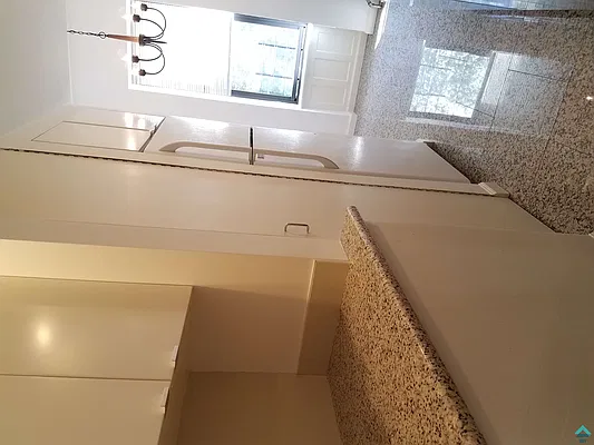 Rented by EXR | media 9
