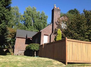 1520 NE 85th St, Seattle, WA 98115