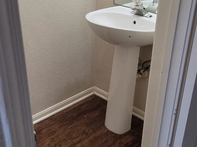 3733 Eagles Nest St — Photo 5