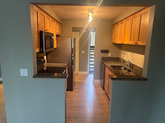 3rd image of 15819 NE Leary Way APT D230