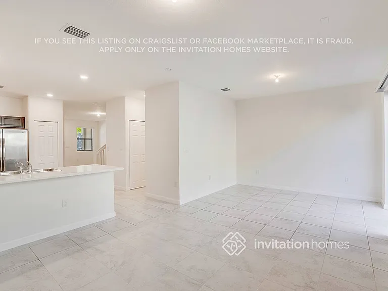 11461 SW 252nd Ter — Photo 6