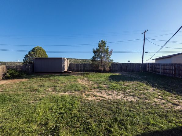 2210 Merrily Dr, Big Spring, TX 79720