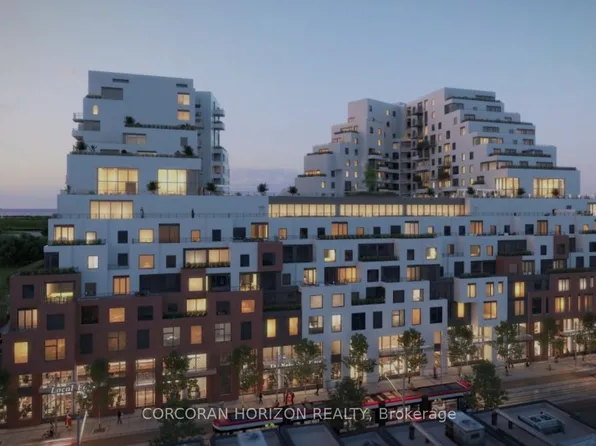 1050 Eastern Ave #819, Toronto, ON M4L 0B7