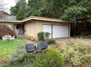 10406 NE 16th Pl, Bellevue, WA 98004