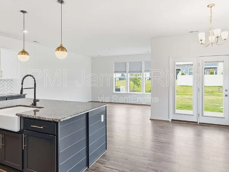 12308 Wescott Dr — Photo 7
