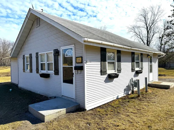 219 3rd St NE, Aitkin, MN 56431