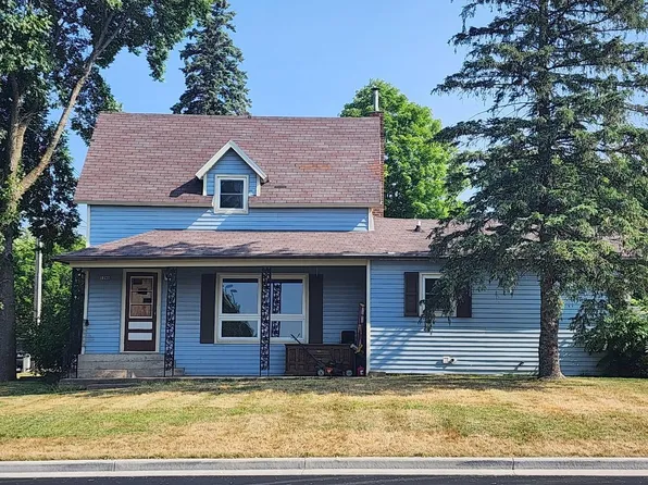 1240 Water St, Cumberland, WI 54829