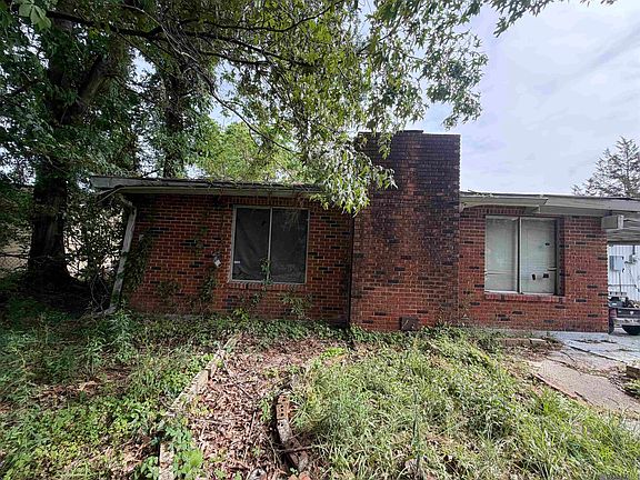 2nd image of 6006 Groom Rd