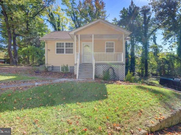 4641 Bennett Ave, Suitland, MD 20746