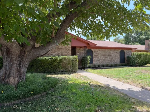 1710 Glouchester Dr, Garland, TX 75044