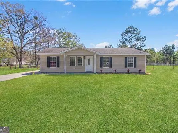 1110 Ricade Dr, Hinesville, GA 31313