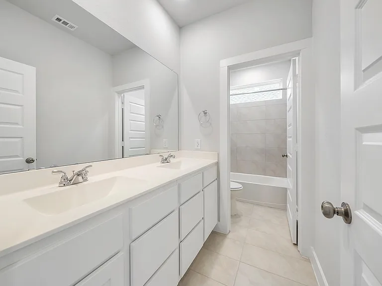 6010 Rolling Stream Ct — Photo 21