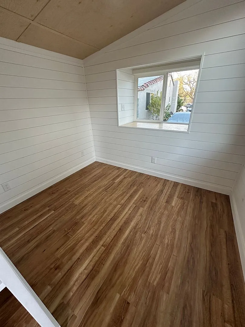 631 Jackson Street — Photo 4