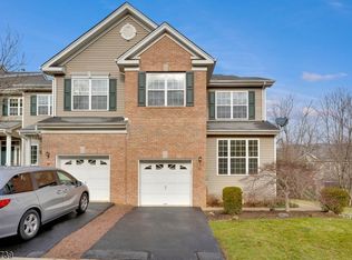 37 Kennedy Ct, Princeton, NJ 08540