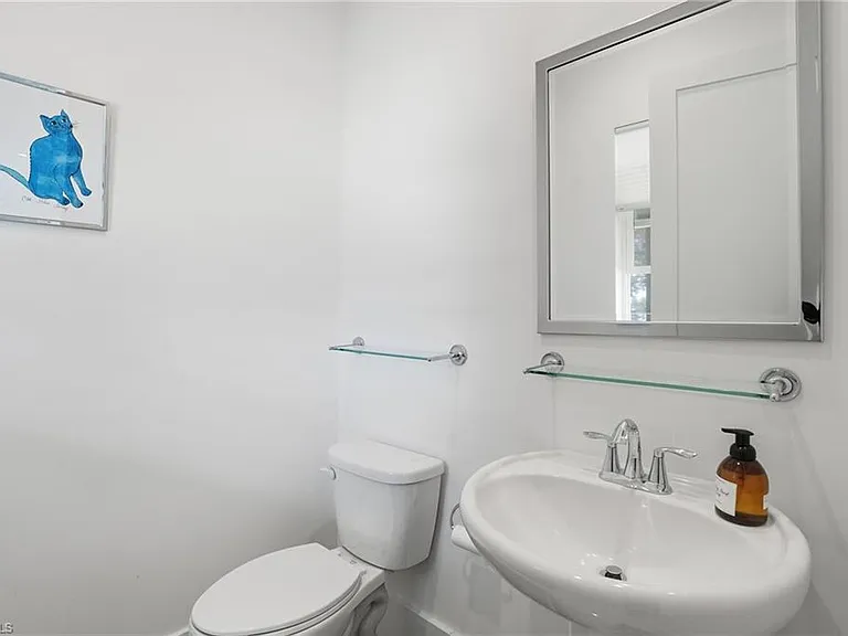 14831 Dockside Ln — Photo 21