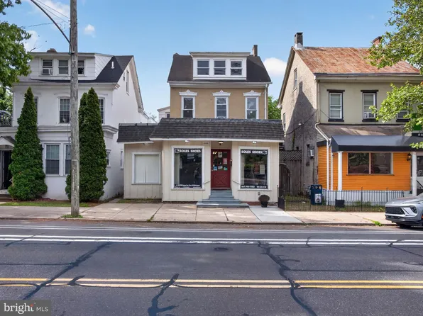 866 E High St, Pottstown, PA 19464