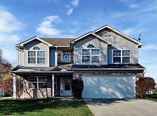 726 West St, Whiteland, IN 46184