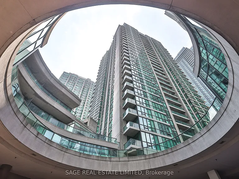 16 Yonge St #2711 — Photo 41