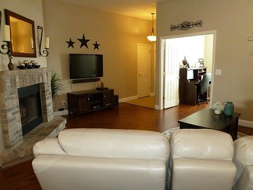 4th image of 1443 Redwood Dr