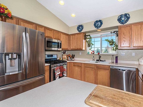 5th image of 1730 Billow Dr
