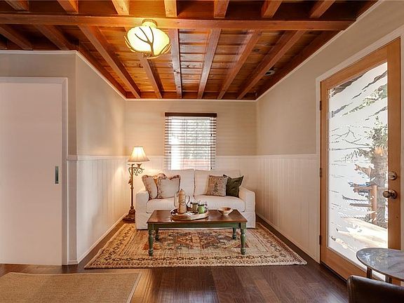 4th image of 42765 La Placida Ave