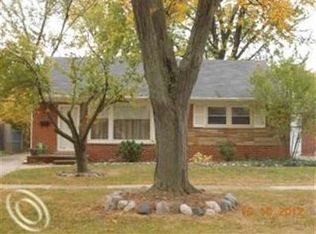 2462 Derby Rd, Birmingham, MI 48009