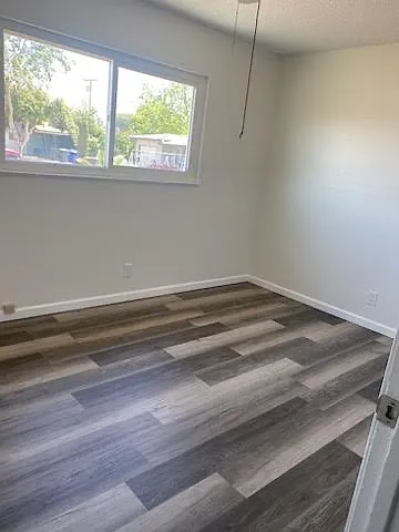 1324 Rodgers Rd — Photo 6