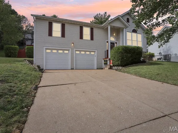 1670 Clover Ct, Barnhart, MO 63012