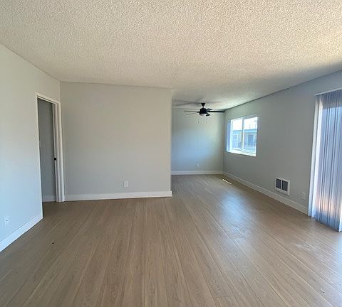 4th image of 23906 Ocean Ave APT 23