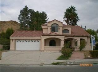 3015 Canyon Vista Dr, Colton, CA 92324