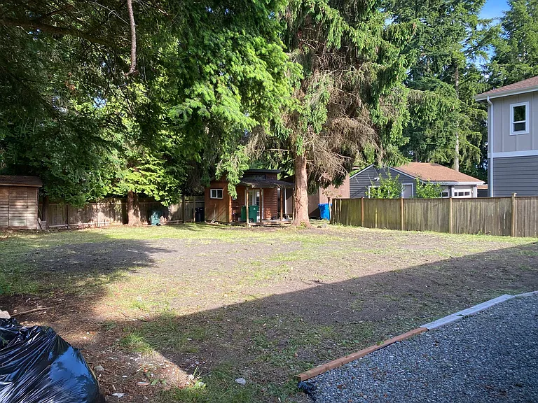 15520 32nd Ave NE — Photo 6