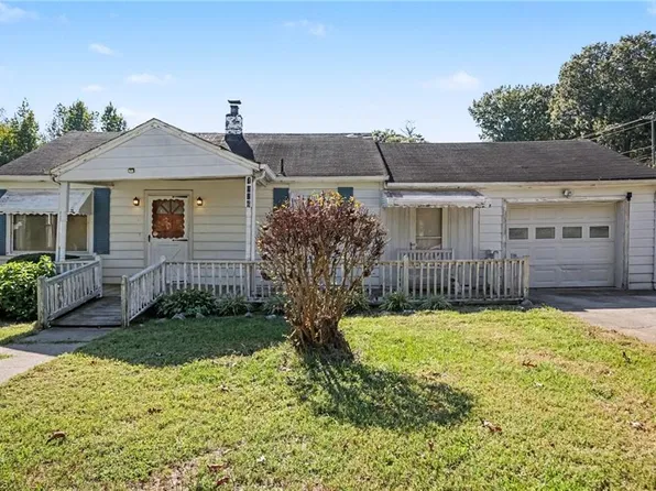4926 State Highway 89 E, Walnut Cove, NC 27052