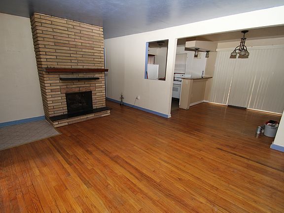 3rd image of 4841 Allegheny River Blvd