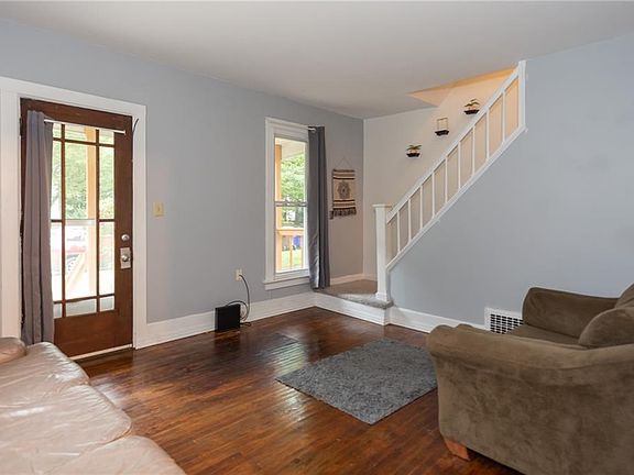 4th image of 201 S Prospect St #203