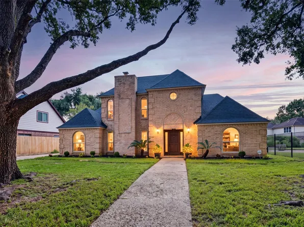 707 Cranfield Ct, Katy, TX 77450
