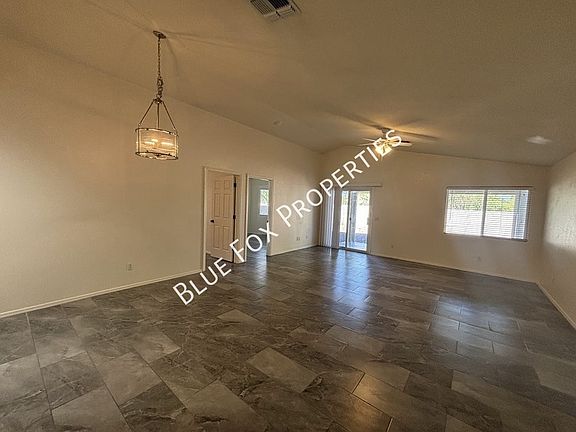 3rd image of 13385 N Vistoso Bluff Pl